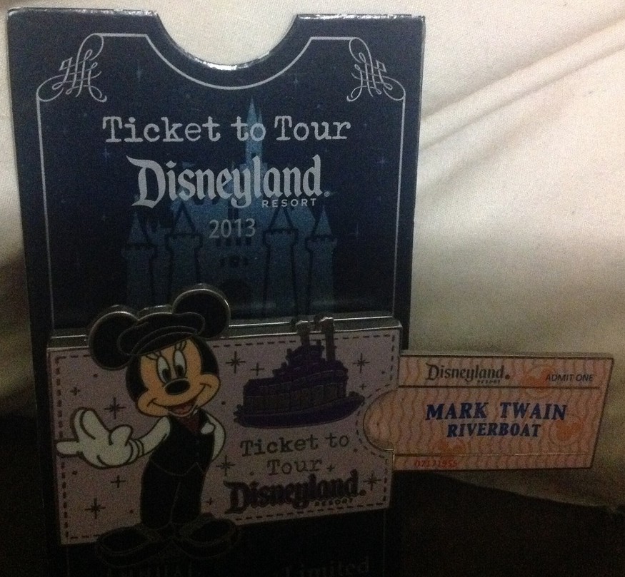 Annual Passholder - Tour the Lore - Minnie with Mark Twain Ticket view 3