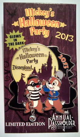 DLR - Mickey's Halloween Party 2013 - Annual Passholder - Chip and Dale