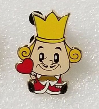 WDI - Alice in Wonderland Adorbs Mystery Pin Collection - King of Hearts