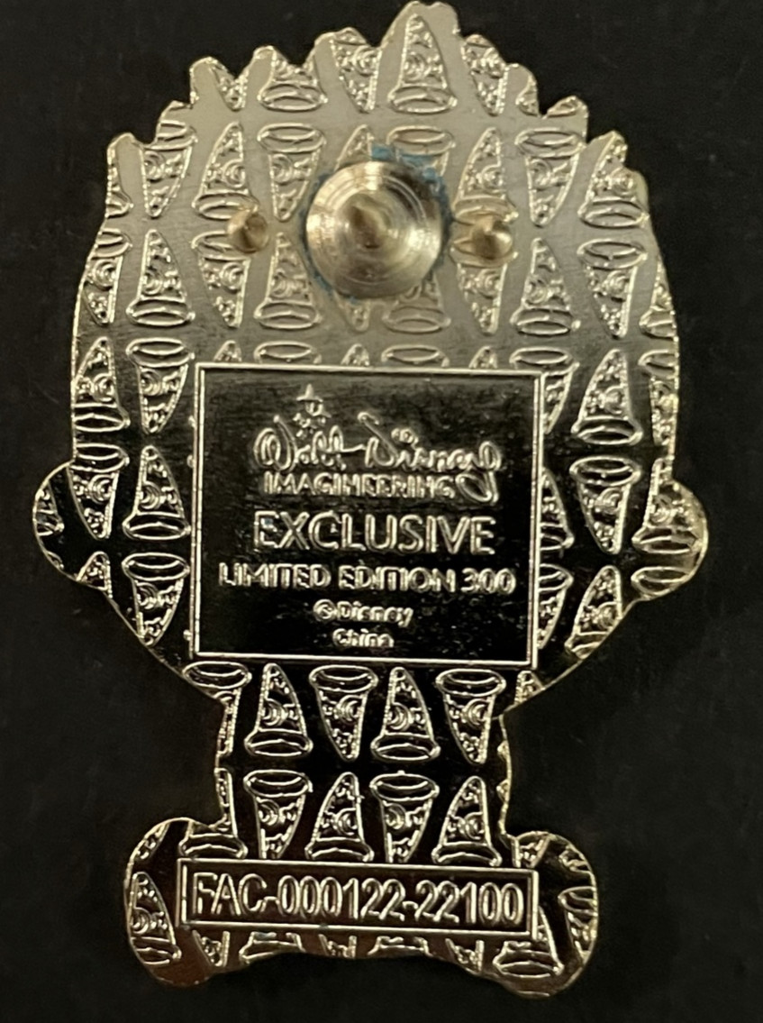 WDI - Meet the Robinsons aDorbs Mystery Pin Collection - Lewis Robinson view 2