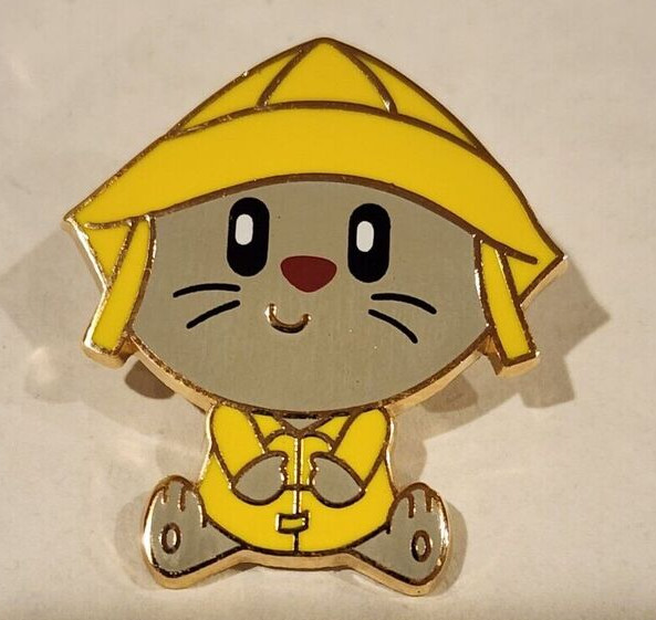 WDI - The Rescuers aDorbs! Mystery Set - Bernard in Raincoat Chaser