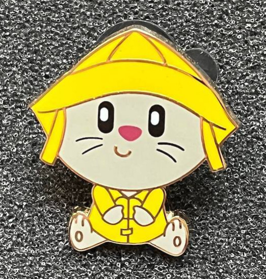 WDI - The Rescuers aDorbs! Mystery Set - Bernard in Raincoat Chaser view 2
