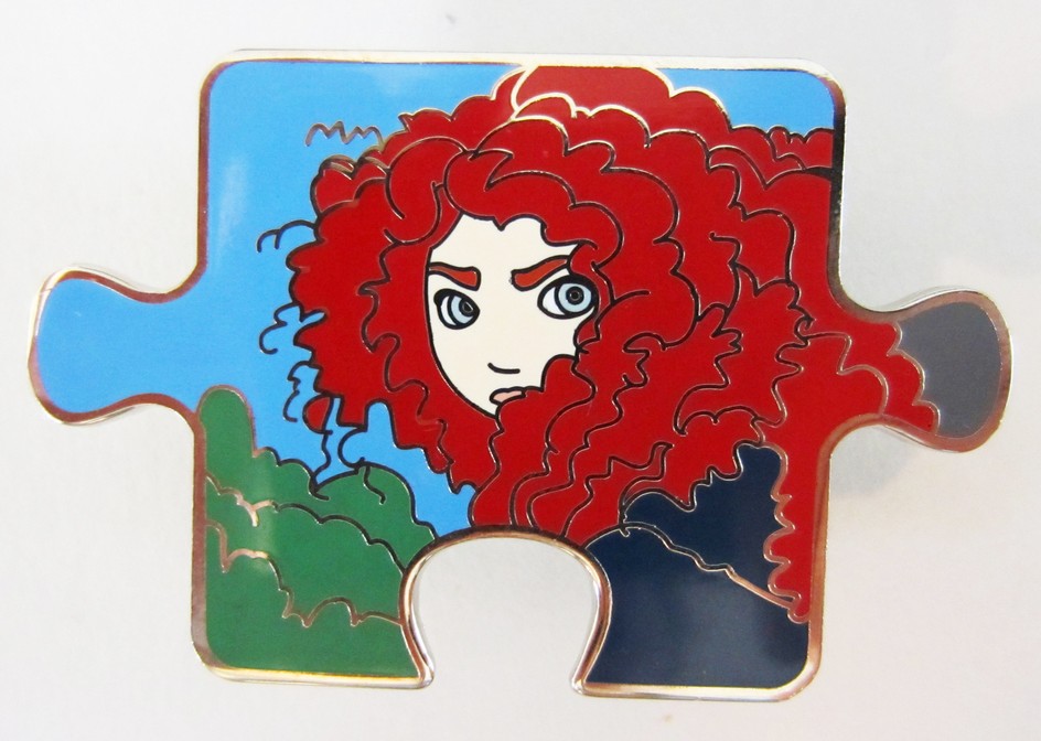 Character Connection Mystery Collection - PIXAR - Merida Pin view 3